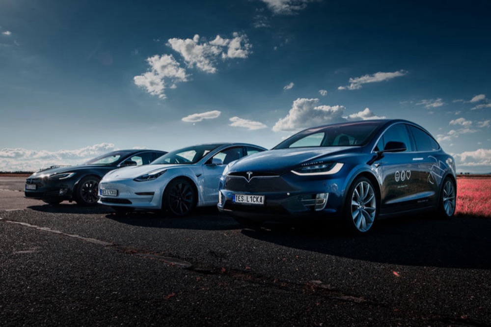 Three Teslička Teslas on an airfield