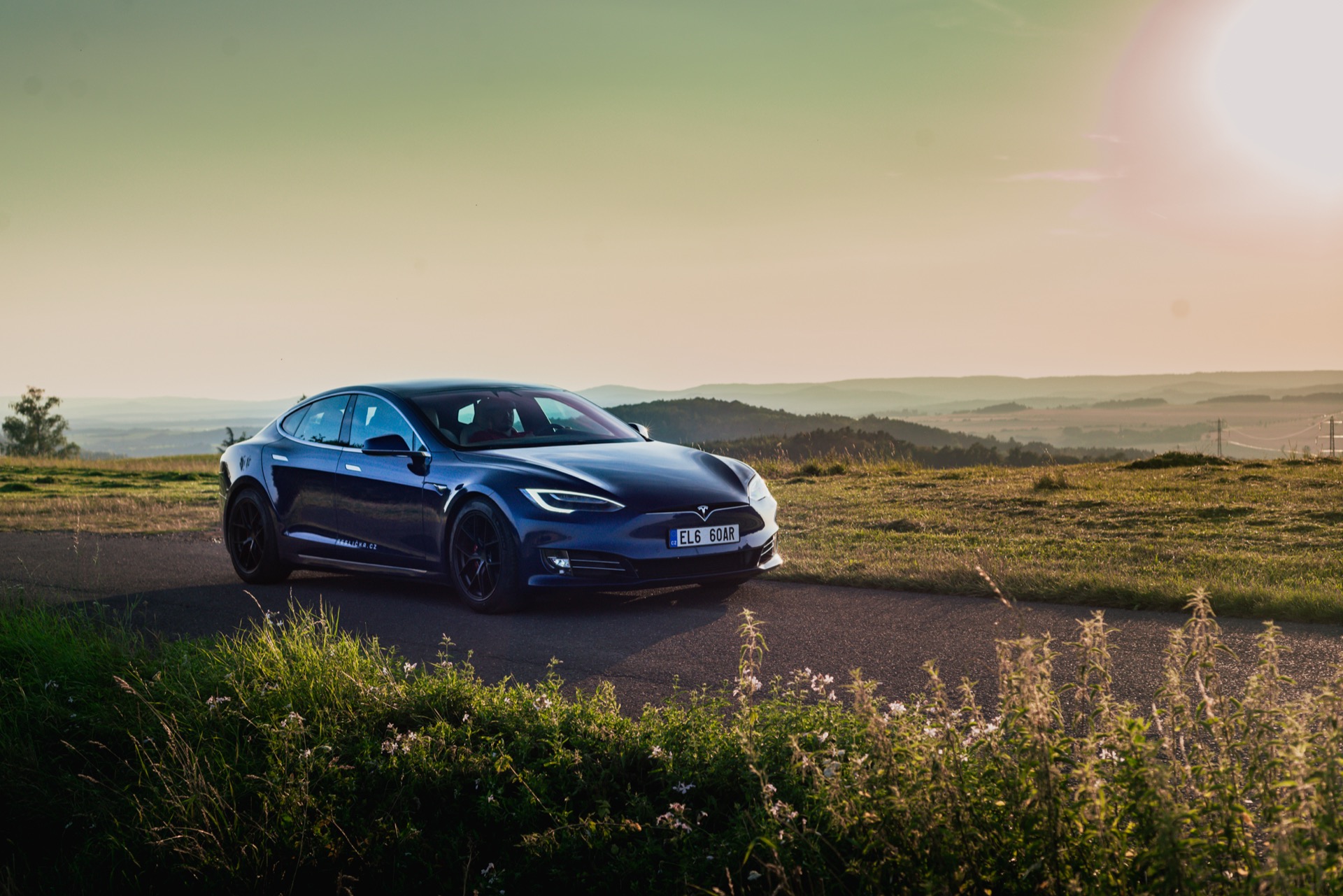 Tesla Model S Performance Raven in the countryside – front three-quarter view